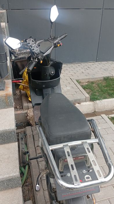 Электромопед/скутер