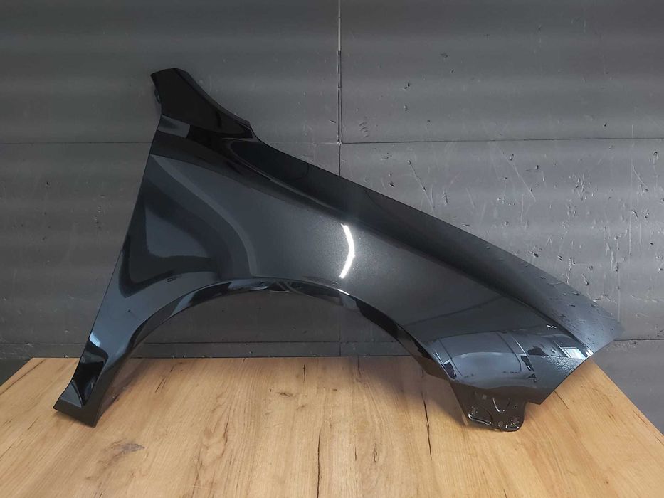 Aripa Fata Dreapta Skoda Octavia 2/II 2004-2008 (9910 (Negru))