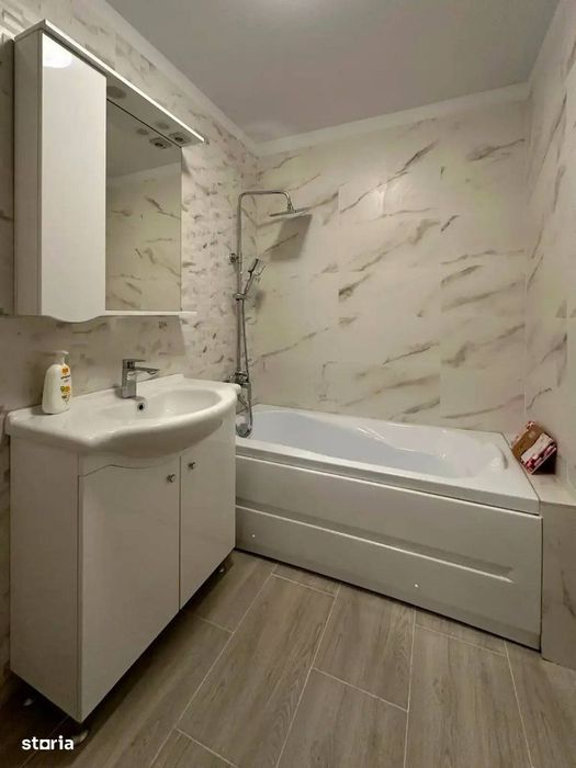 Apartament 3 camere | adiacent Str. Erou Iancu | Loc parcare + Terasă
