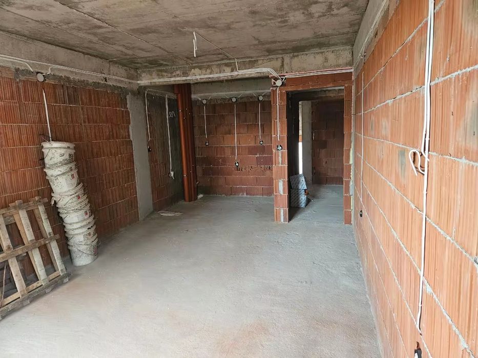 Продава се Двустаен апартамент в Свиленград - 68 кв.м за 561 €/кв.м - Снимка #3