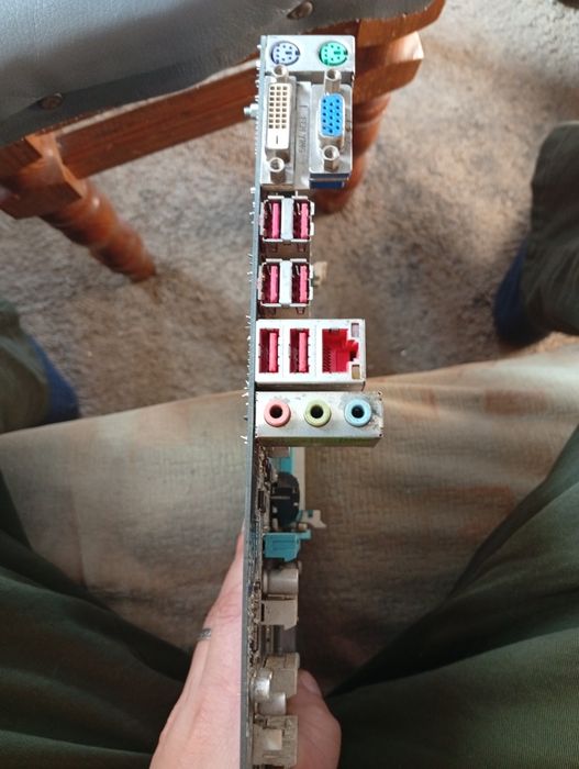 Материнская плата Gygabyte