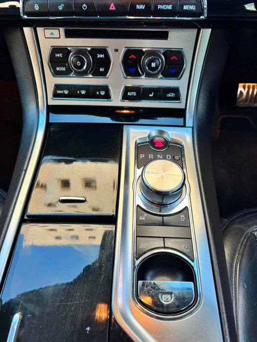 Jaguar XF-S Luxury 3.0 Bi-turbo