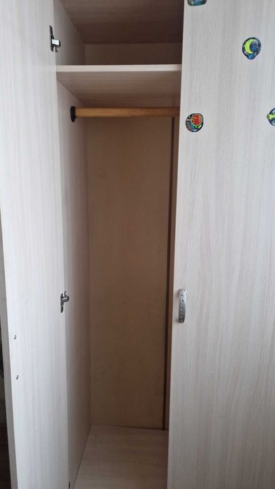 Шкафы в детскую комнату