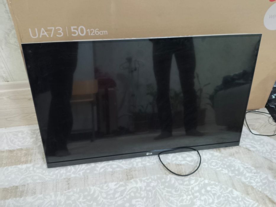 Продам Телевизор lg