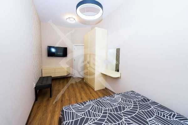 Продава се Двустаен апартамент в Бургас, Лазур - 88 кв.м за 1063 €/кв.м - Снимка #1