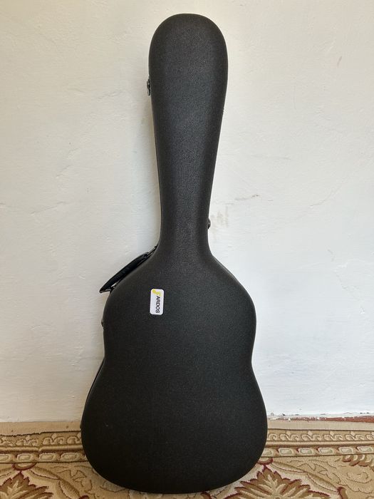 Распродажа! Кейс для гитаты