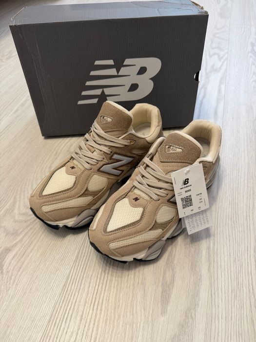 Adidasi New Balance 9060