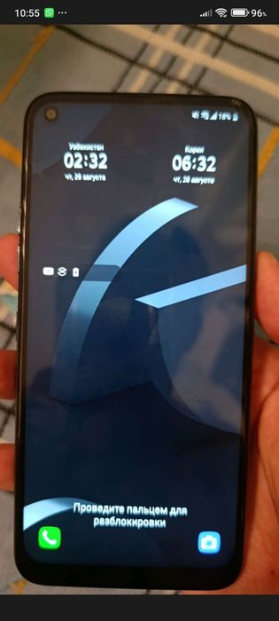 Продам LG Q61 4/64