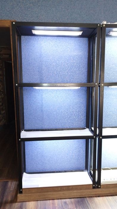 Стенд прочный в отличном состоянии