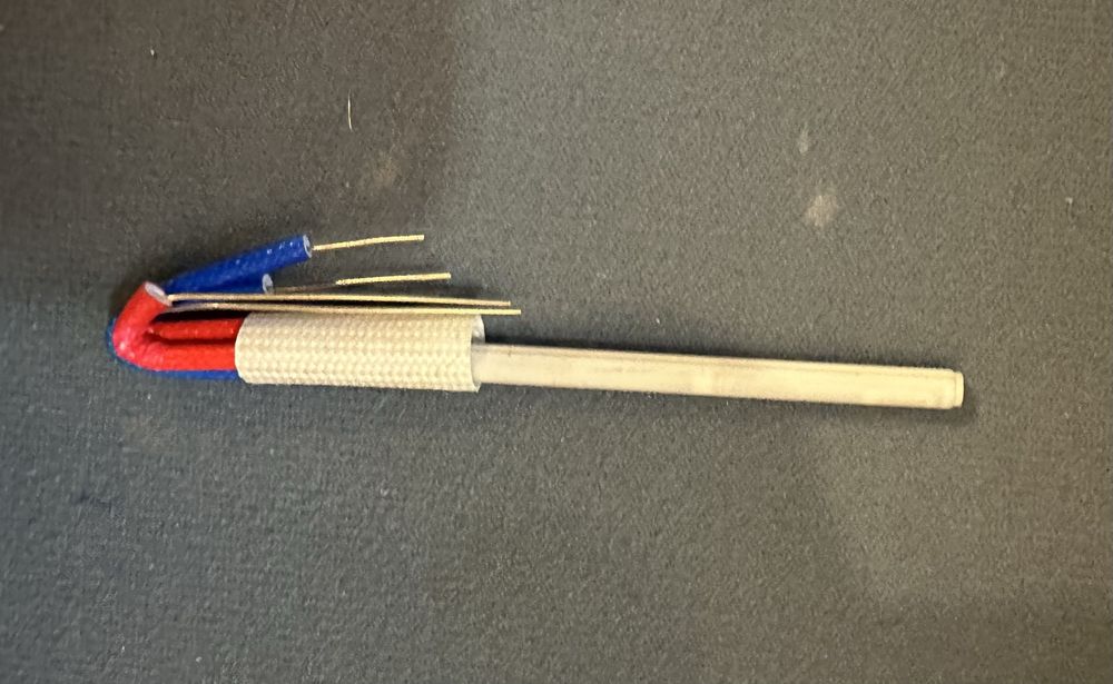 Нагревательный элемент, керамический.