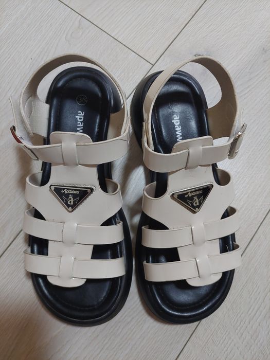 Vand sandale fetita