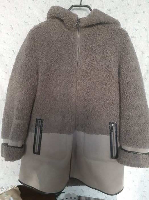 продам зимнюю дублёнку. в отличном состоянии