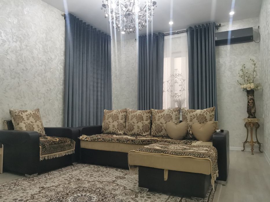 Обустроенный коттедж от собственника. Жихозланган участкамни сотаман.