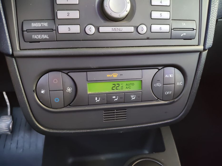 Vand Ford Firsta