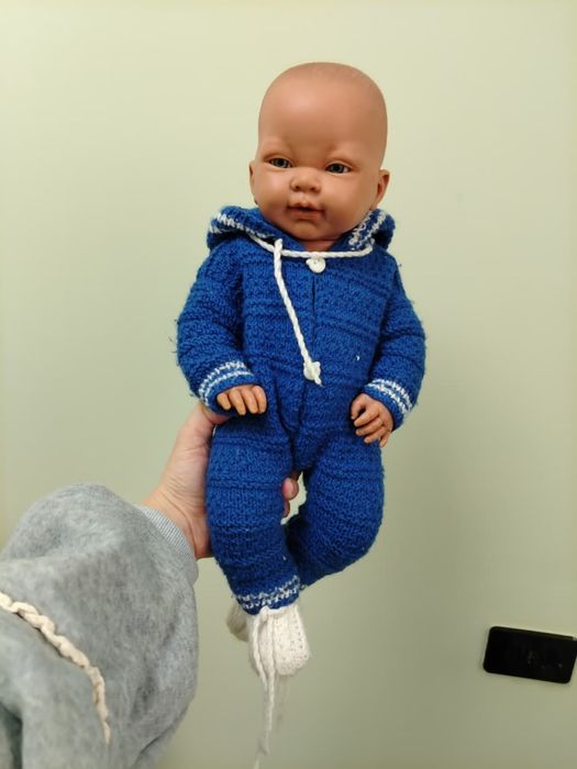 Продам кукол по 2000 срочно