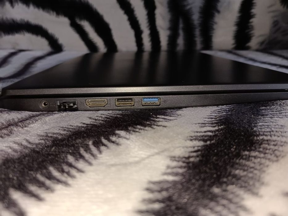 Ноутбук компьютер