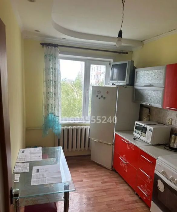 Продаётся 2х ком кв Абылайхана