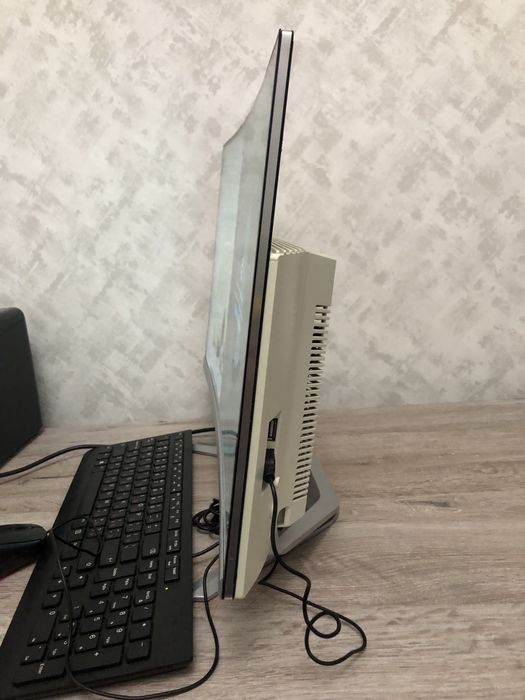 Моноблок с Windows 10 Pro