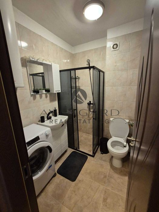 Продава се Тристаен апартамент в Пловдив, Младежки Хълм - 75 кв.м за 1800 €/кв.м - Снимка #11