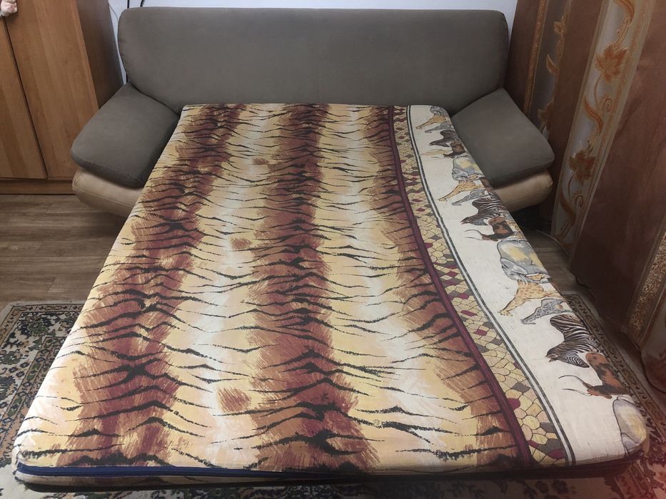 Мягкий диван раскладной