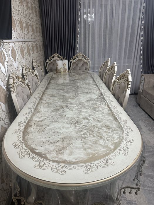 Продам     стол