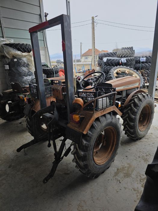 Tractor Super Tigre 30 cai 4x4