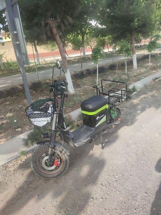Skuter 120km yuradi.yahshi sastayanada