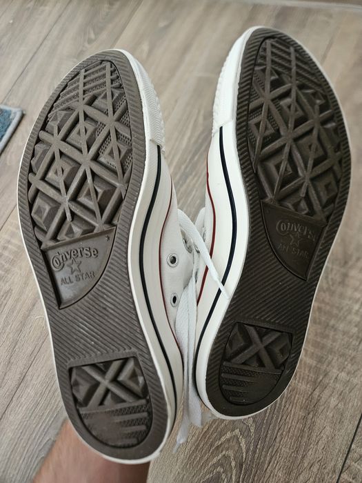 Vând Converse All Star Chuck Taylor damă