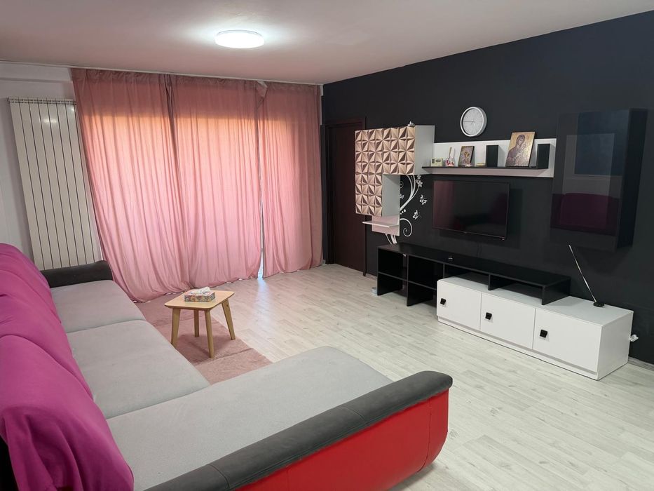 Apartament de Închiriat Voluntari de la 1 August