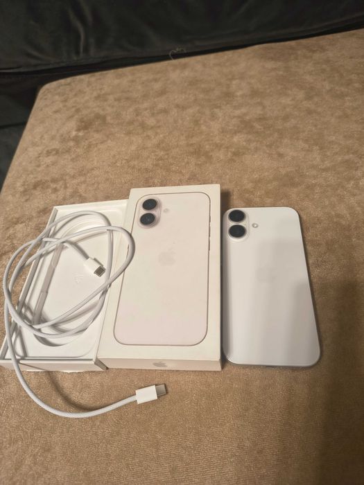iPhone 17 256 GB White