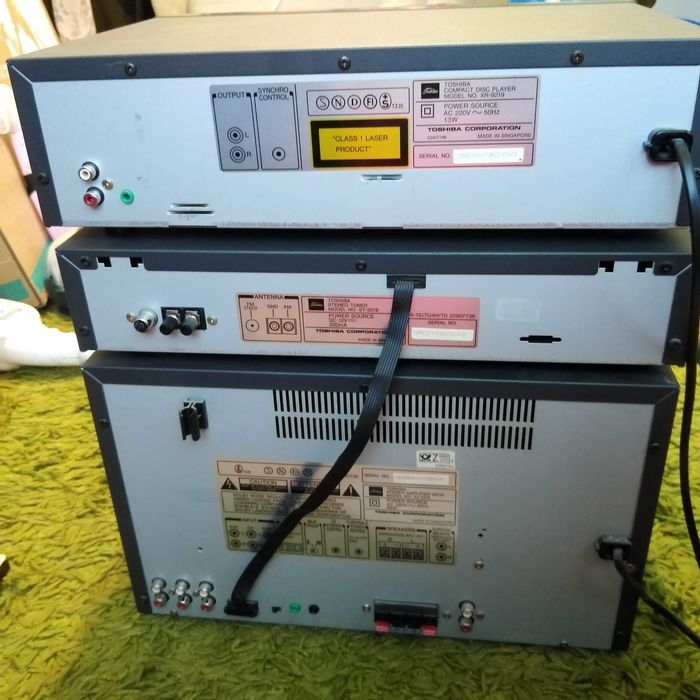 Combina muzicala Toshiba