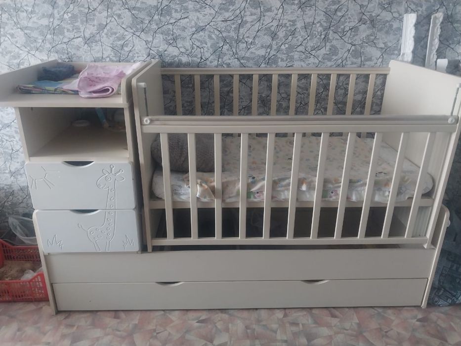 Продам детскую кровать