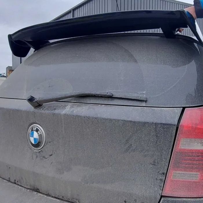Eleron universal DTM Kanat Mini BMW Seria 1 E87 negru lucios