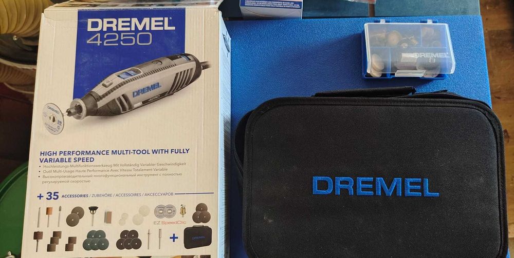 Lot mare Dremel, toate NOI, cu unealtă multifuncțională Dremel 4250, garanție