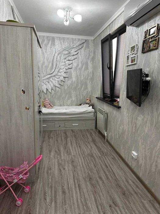 Продается шикарная 2х в 3х ком квартира на Кадышева - Франция