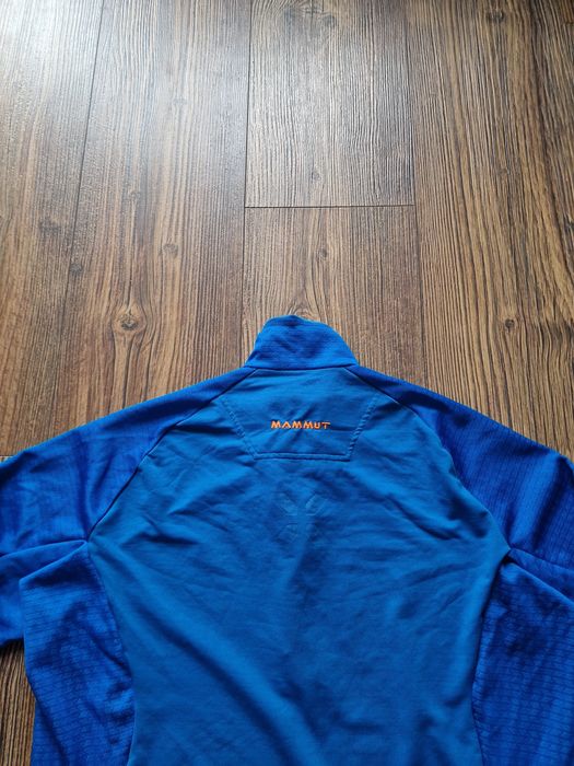 Страхотен мъжки суитчър блуза MAMMUT размер L