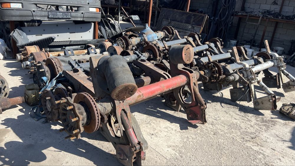 Рессор ступица суппорт балка