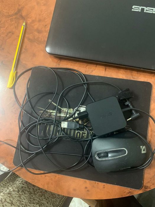 Ноудбук продам срочно