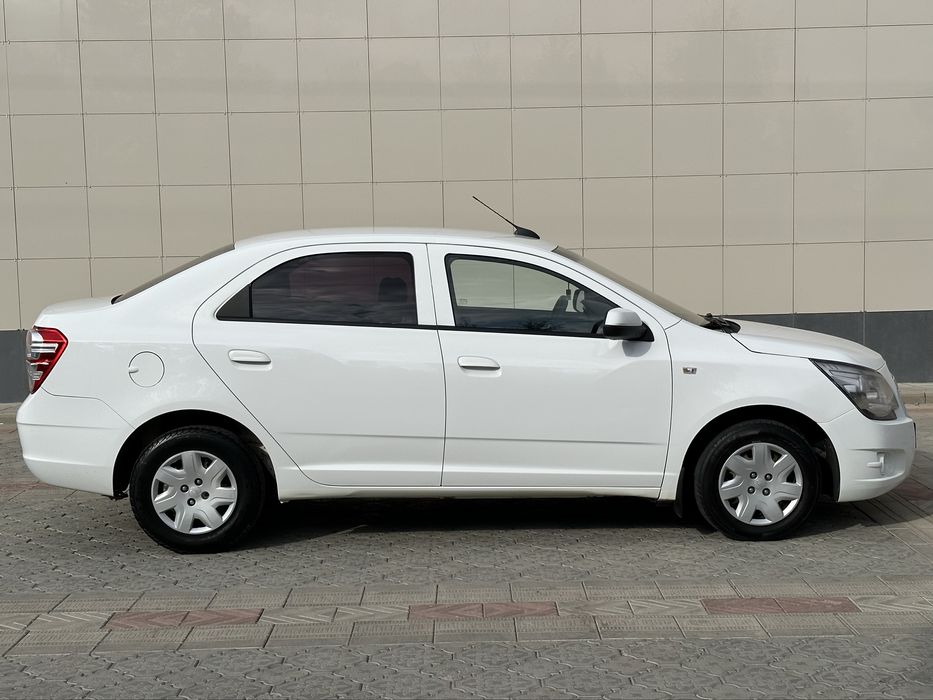 Продам шевроле кобальт автомат