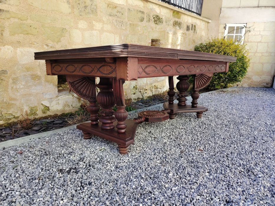 Masa din lemn masiv de mahon, mobilier din lemn
