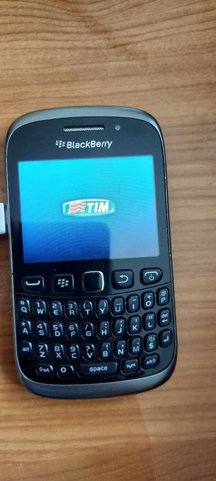 Blackberry curve 9320