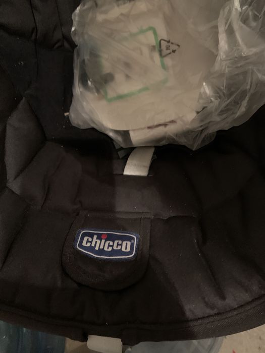 Chicco auto-fix fast бебешко столче за кола