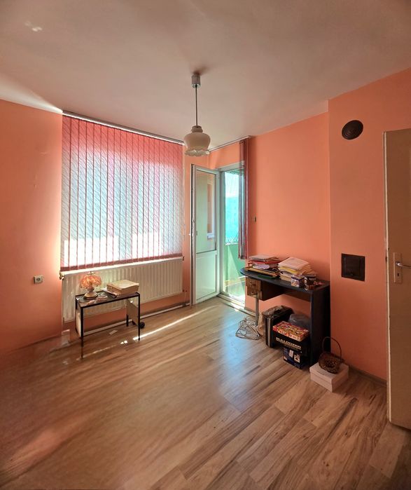 Продава се Четиристаен апартамент в Горна Оряховица - 94 кв.м за 1004 €/кв.м - Снимка #4