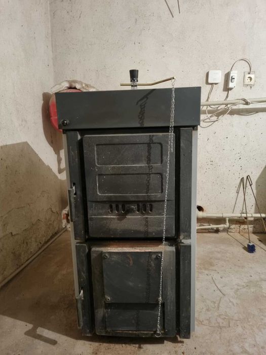 Котел на дърва - почти неизползван