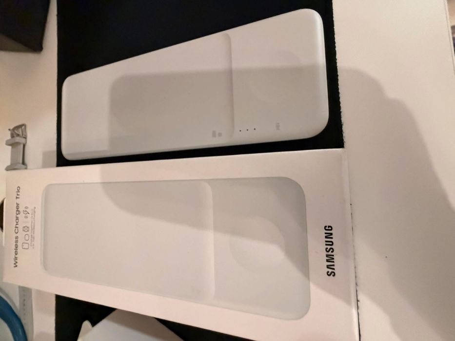Зарядно Samsung Galaxy Wireless Charger Trio White