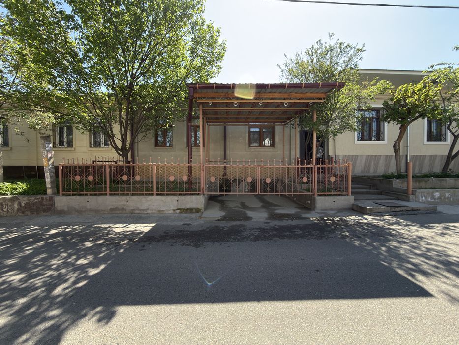 Продажа участка Бадамзар 3 сотки фасад 10 метров широкая улица