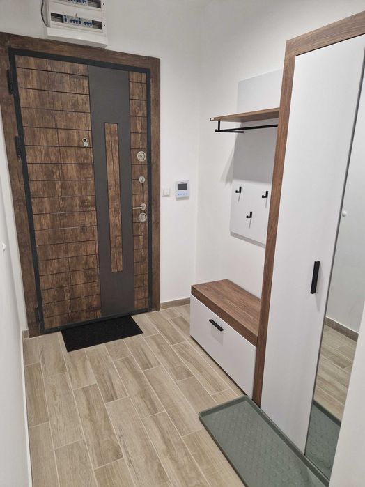 Дава се под наем Двустаен апартамент в Пловдив, Център - 85 кв.м за 650 € - Снимка #10