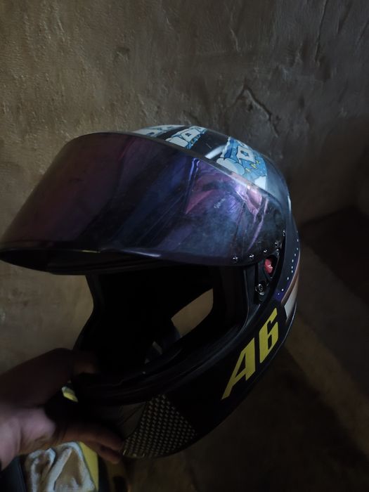 Продам шлем размер Л