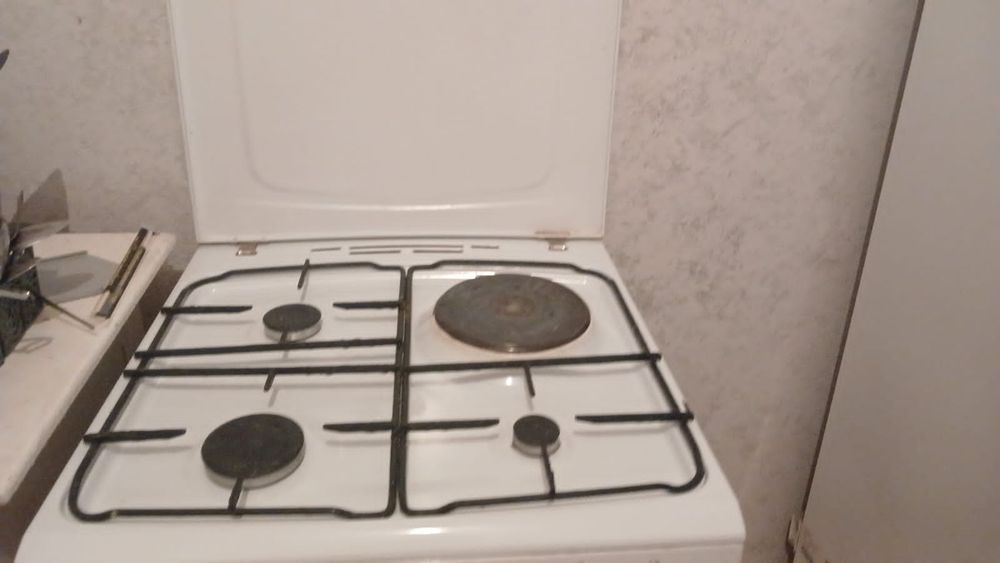 Продам газ плита  комбинированный