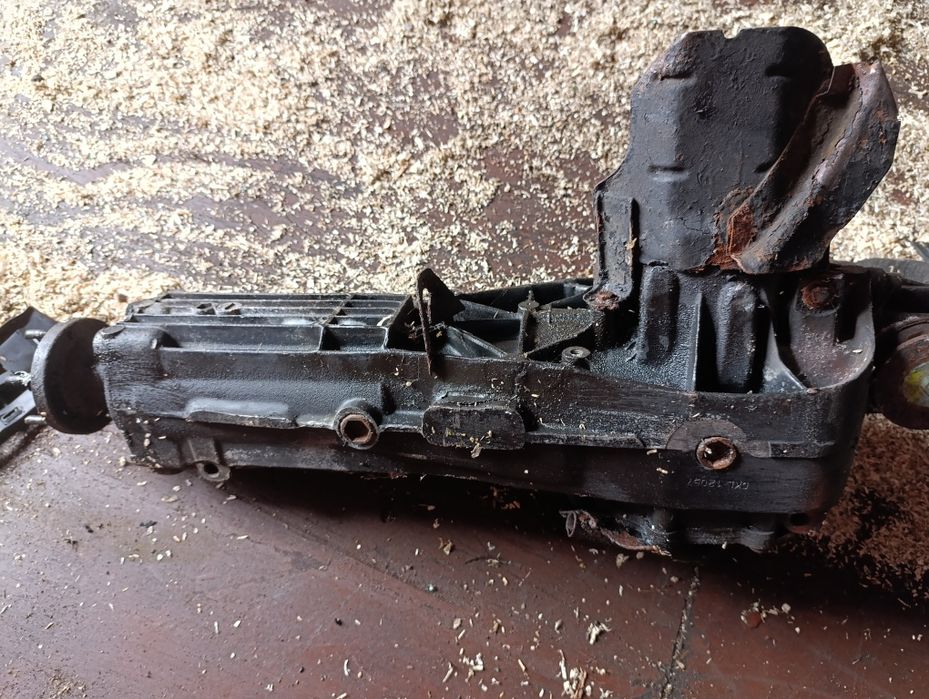 Редуктор задний Кватро А6С4 2.8л